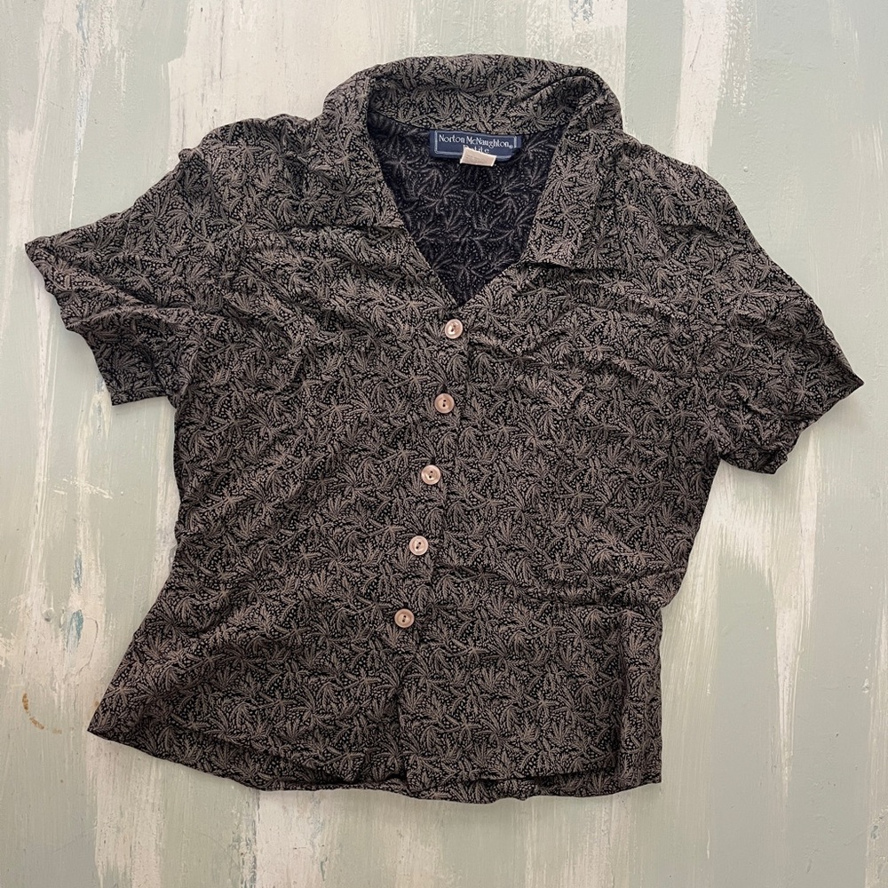 Norton McNaughton Petite S Black/Brown Flared Hem Tropical Print Rayon Blouse